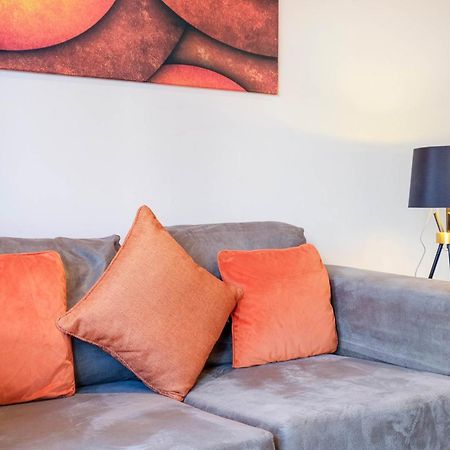 Alder House Serviced Apartment Maidenhead By 360Stays ภายนอก รูปภาพ