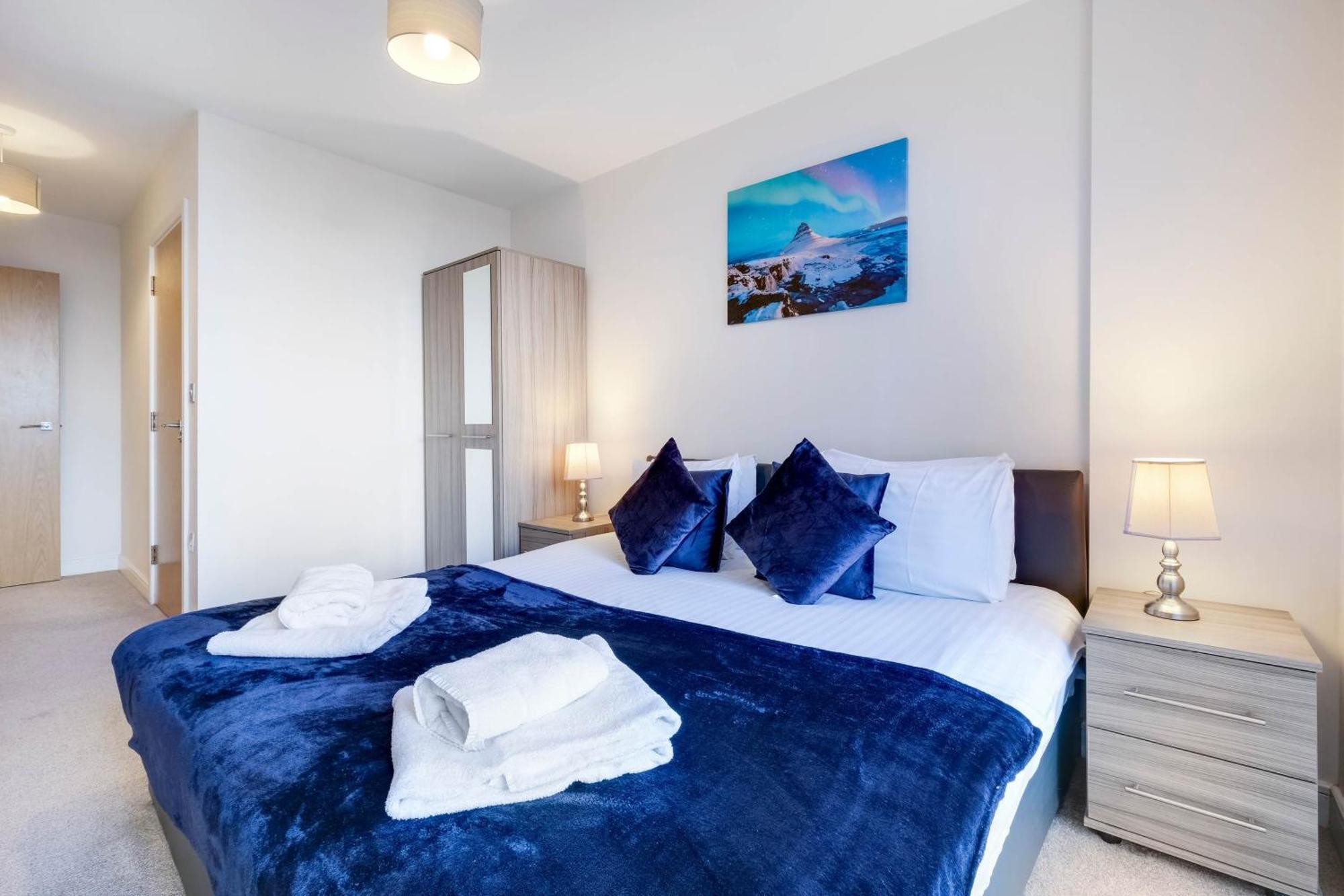 Alder House Serviced Apartment Maidenhead By 360Stays ภายนอก รูปภาพ