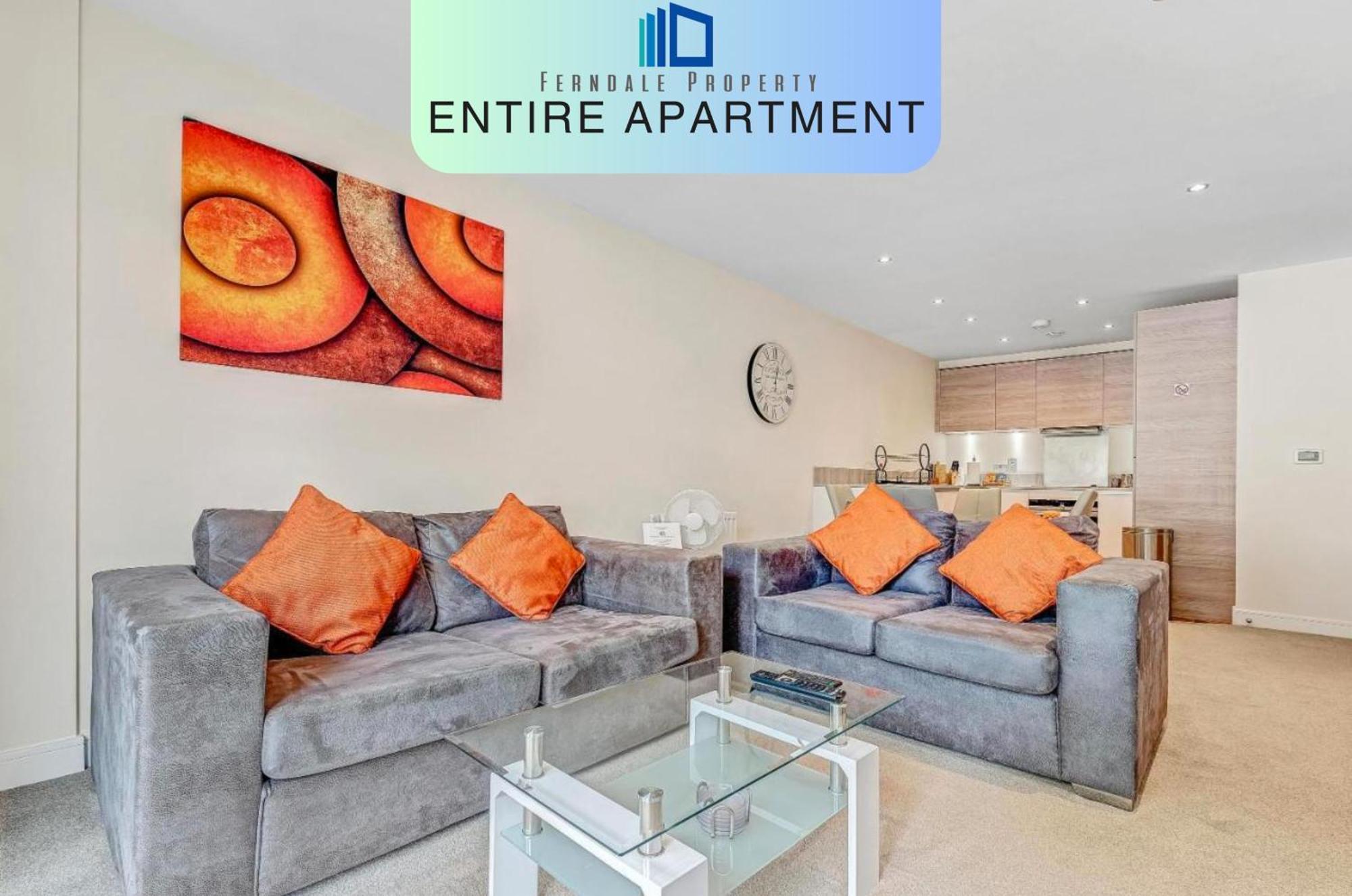 Alder House Serviced Apartment Maidenhead By 360Stays ภายนอก รูปภาพ